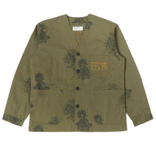 Load image into Gallery viewer, Universal Works V N Chore Jacket Flower Twill Olive
