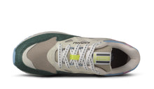 Load image into Gallery viewer, Karhu Legacy 96 Piquant Green/ Silver
