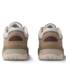 Load image into Gallery viewer, Karhu Fusion XT Warm Taupe/ Azure Blue
