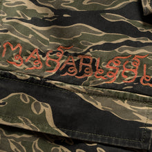 Load image into Gallery viewer, Maharishi Camo Tiger Advisor&#39;s  Shirt Mint Gold
