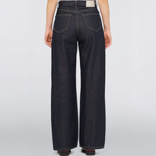Load image into Gallery viewer, Edwin W&#39; Olivia Pant Blue Rinsed
