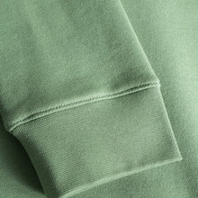 Load image into Gallery viewer, Norse Projects Vagn Slim Organic Sweatshirt Linden Green
