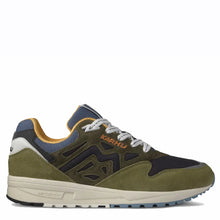 Load image into Gallery viewer, Karhu Legacy 96 Green Moss/India Ink
